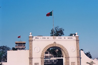 �����֖�