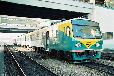 �g���C��9501�n