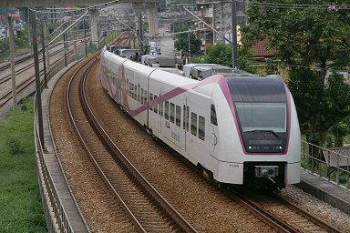 KLIA�G�N�X�v���X