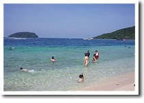 �}�k�J����