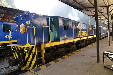 �y���[���C��