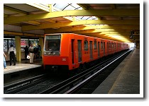 ���g���o�X