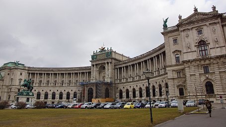 �z�[�t�u���N�{�a