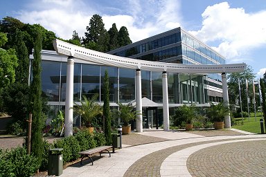 �J���J���E�e����