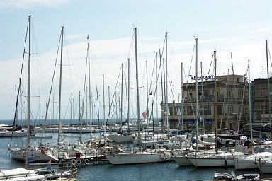 �T���^�E���`�A�`