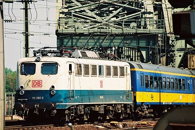 �C���^�[�V�e�B