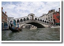 ���A���g��