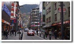 �A���h���E���E�x�������S�X