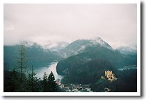 ������ƃz�[�G���V���o���K�E��