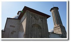 �C���W�F�E�~�i�[���_�w�Z