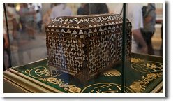 �������[�i������