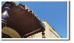 �g���R�ΓX