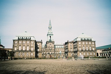 �N���X�`�����X�{�[�{�a