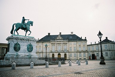 �A�}���G���{�[�{�a