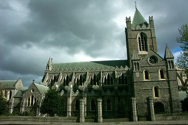 �N���C�X�g�`���[�`�吹��