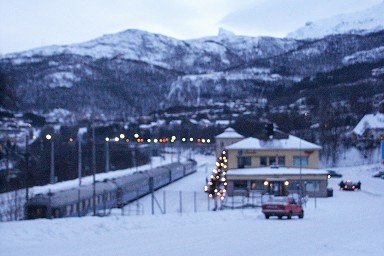 �i�����B�b�N�w