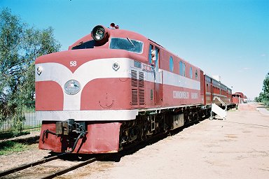 �I�[���h�E�K��