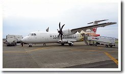 ���V����`