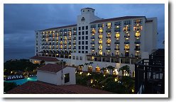 ���q�A���r��